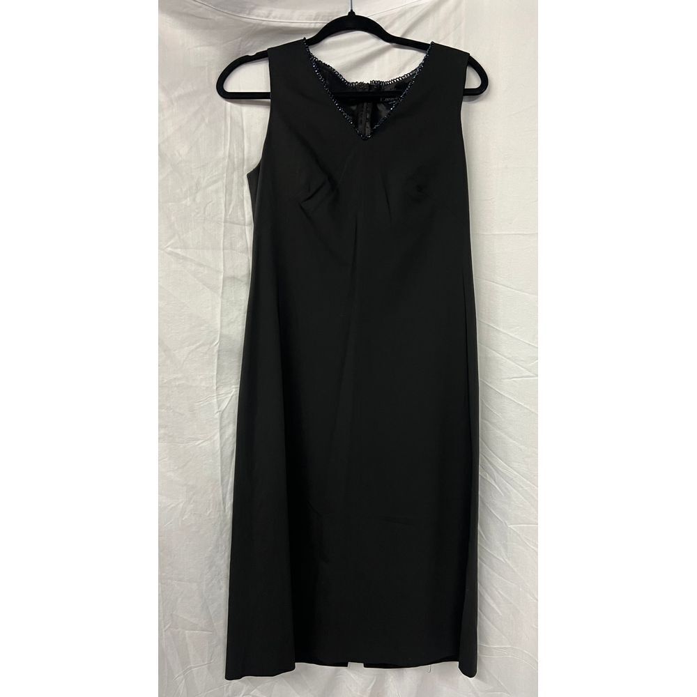 Harold’s Elegant Sleeveless Black Dress Beaded Neckline  Evening Dress size 8